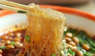 酸辣粉丝汤怎么做（酸辣粉丝汤怎么做的）