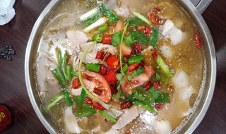 酸菜小火锅做法 酸菜小火锅做法视频