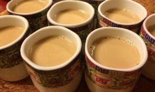 奶茶怎么制作的方法 奶茶怎么制作的方法视频