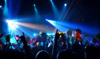 前任3主题曲 前任3主题曲说散就散