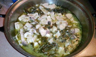 酸菜鱼豆腐的家常做法（酸菜鱼豆腐的做法家常做法）