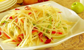 切土豆丝的简单方法（咋切土豆丝的做法）