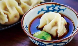 鸡肉饺子馅放什么菜（鸡肉饺子馅放什么菜比较好吃）