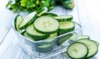 淹黄瓜咸菜的做法大全 淹黄瓜咸菜的做法大全视频