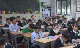 千里马比喻什么样的人 千里马比喻什么样的人物