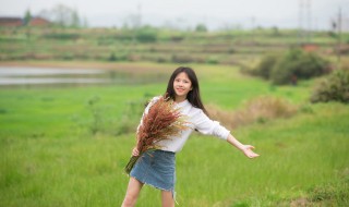 表达想出去散心的说说（好想来一场说走就走的旅行朋友圈说说）