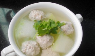 鸡肉汆丸子汤的做法 鸡肉汆丸子汤的家常做法