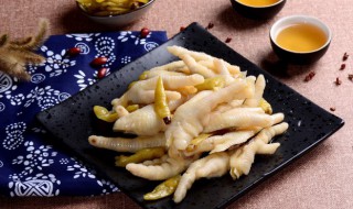 鸡爪煲汤的做法大全（鸡爪煲汤的做法大全窍门）