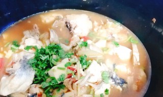 鳕鱼豆腐汤的做法（鳕鱼豆腐汤的做法大全）