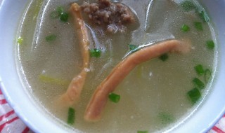 鱿鱼干煲汤的做法 鱿鱼干煲汤的做法视频