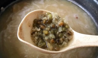 排骨绿豆汤的做法（排骨绿豆汤的做法窍门）