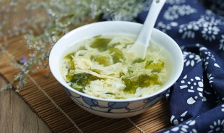紫菜番茄蛋花汤的做法 如何做西红柿紫菜蛋花汤