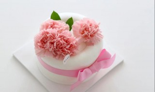 缤纷纸杯蛋糕花束的做法（花束蛋糕怎么做）