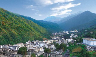 神农架在哪个省哪个市（神农架在哪个省哪个市哪个县）