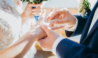 裸婚是代表什么意思（裸婚是代表什么意思呀）