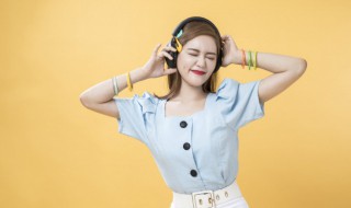青春修炼手册的歌词（青春修炼手册的歌词图片）