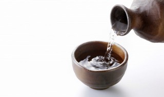 酒可以代替酒精消毒吗 酒精消毒有效时间多长