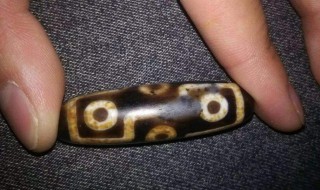 辨别天珠的真假土办法（怎么辩别天珠真假）