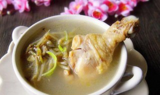 鱼腥草煲瘦肉的功效 鱼腥草煲瘦肉的功效与作用
