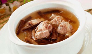 茶树菇双骨汤的做法 茶树菇双骨汤的做法大全