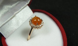 如何保养红翡翠戒指 如何保养红翡翠戒指的亮度