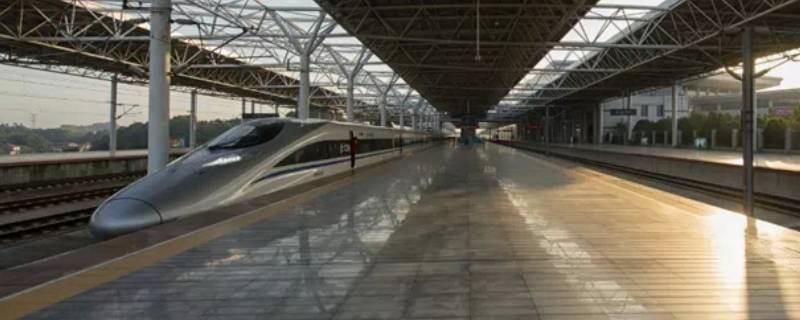 岳阳东站是高铁站吗（岳阳火车东站是高铁站吗）