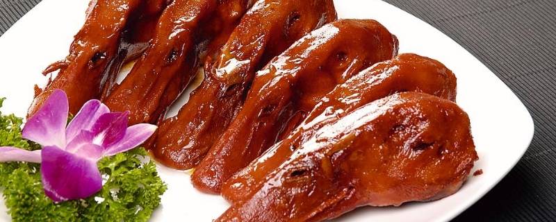 冬天周黑鸭过期10天能吃吗（周黑鸭过了保质期一天可以吃吗）