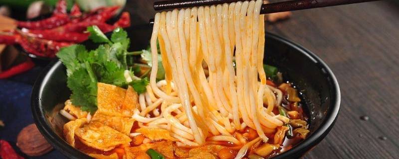 螺蛳粉为什么用冷水煮（螺蛳粉为什么用冷水煮）