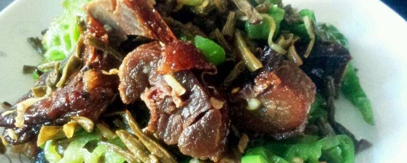 腊鸭跟豆角怎么炒好吃 腊鸭跟豆角怎么炒好吃呢