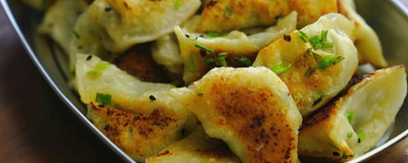 冷冻的饺子怎么做煎饺 冰箱里冷冻的饺子怎么做煎饺