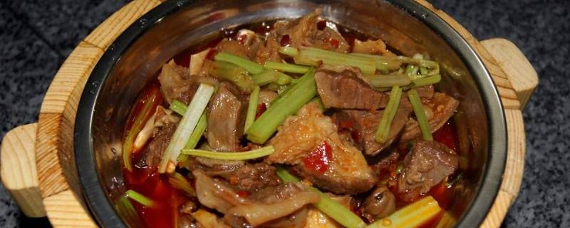牛腩跟芹菜怎么炒好吃 牛腩跟芹菜怎么炒好吃呢