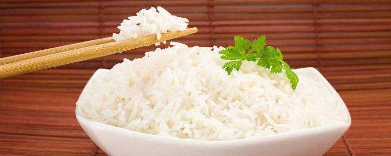 冷藏后的米饭怎么炒（冷冻后的米饭怎么炒）
