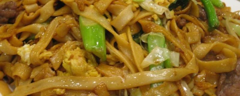 炒粉怎么炒（炒粉怎么炒不成坨）