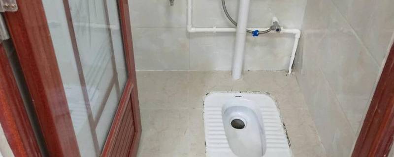 蹲坑发黄洗不掉怎么办（蹲坑发黄污渍怎么去除）