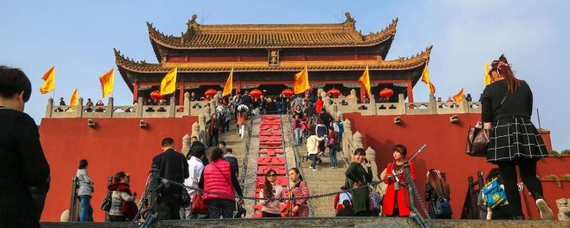 丹墀和丹陛区别（丹墀和丹陛区别图）