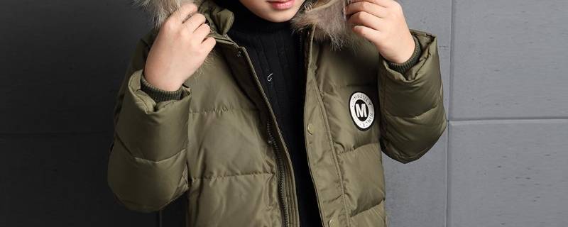 洗好的羽绒服怎样脱水（洗好的羽绒服怎样脱水快）