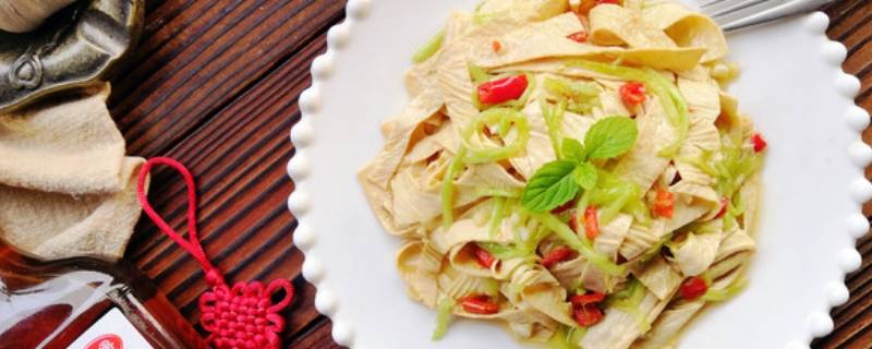 腐竹和豆皮的区别是什么（腐竹与豆皮原材料是一样吗）