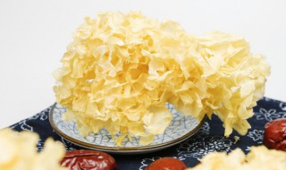 新鲜银耳煮多久才熟（新鲜银耳煮多久才熟透）