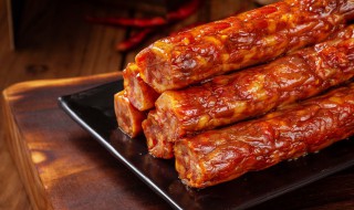 腊肠用什么地方的肉做最好吃（腊肠用什么地方的肉做最好吃又简单）