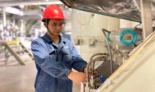 流通池脏了如何清洗（流通池脏了如何清洗污垢）