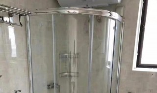 淋雨房玻璃脏了怎么办 淋浴房玻璃门怎么清洗